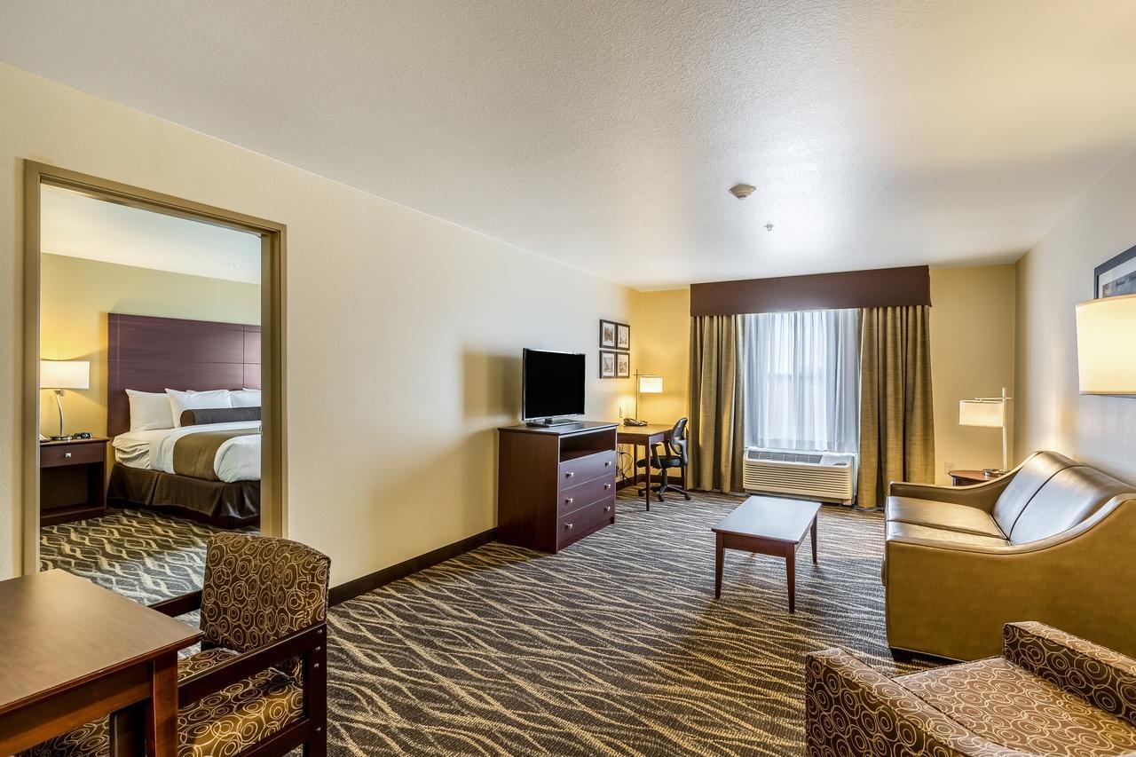 Cobblestone Hotel & Suites Hartford المظهر الخارجي الصورة