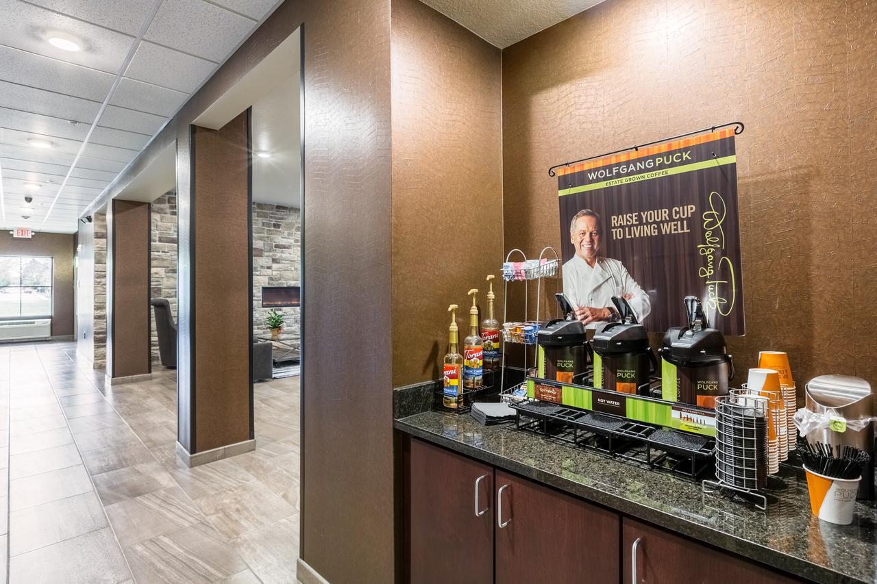 Cobblestone Hotel & Suites Hartford المظهر الخارجي الصورة
