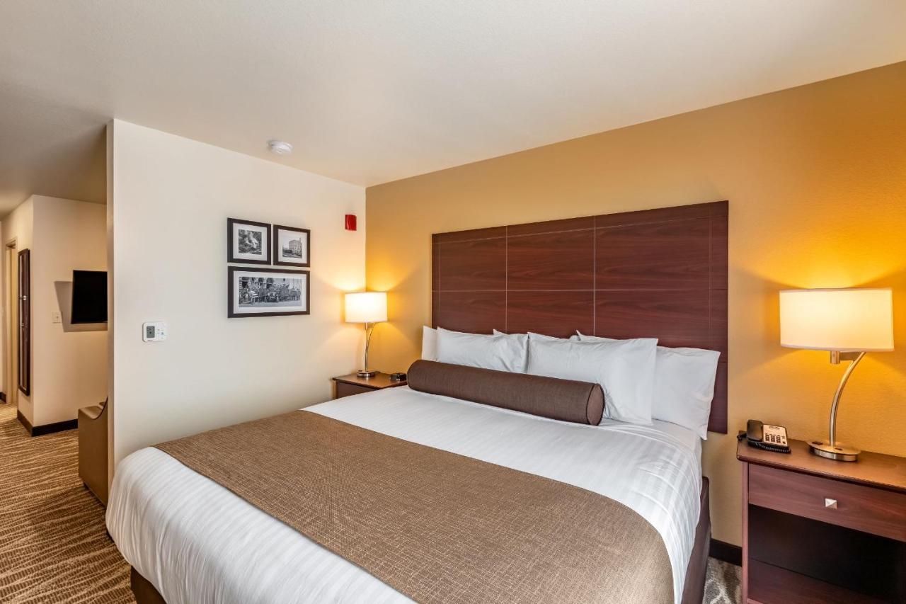 Cobblestone Hotel & Suites Hartford المظهر الخارجي الصورة