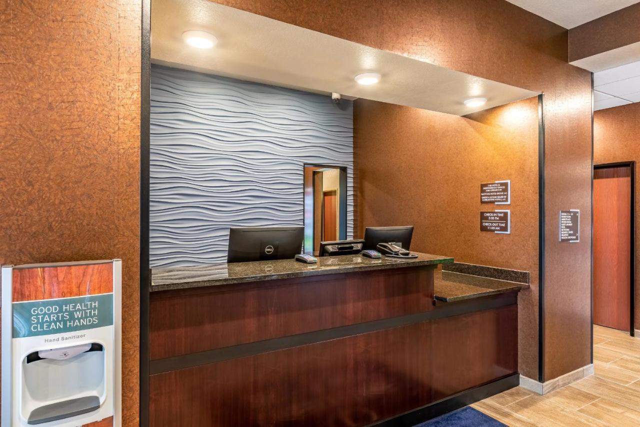 Cobblestone Hotel & Suites Hartford المظهر الخارجي الصورة