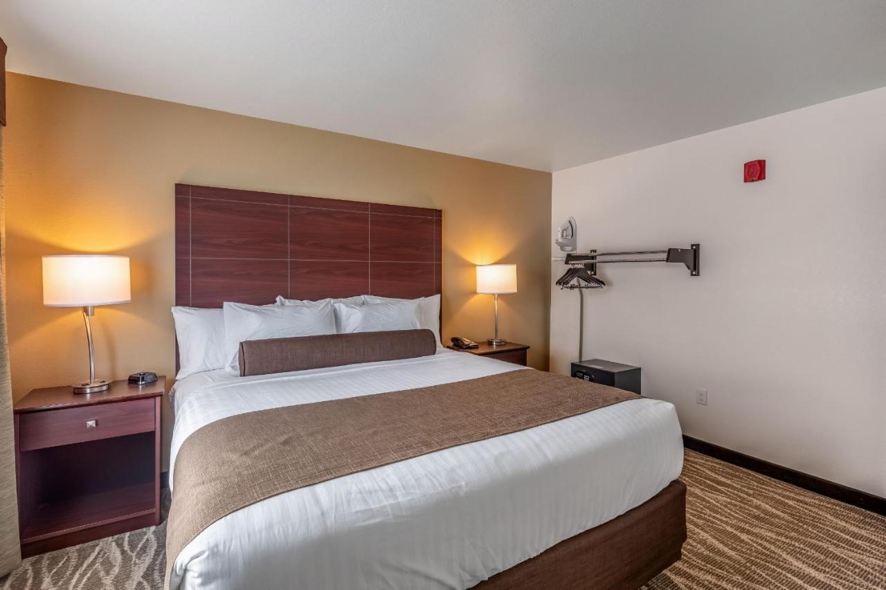 Cobblestone Hotel & Suites Hartford المظهر الخارجي الصورة