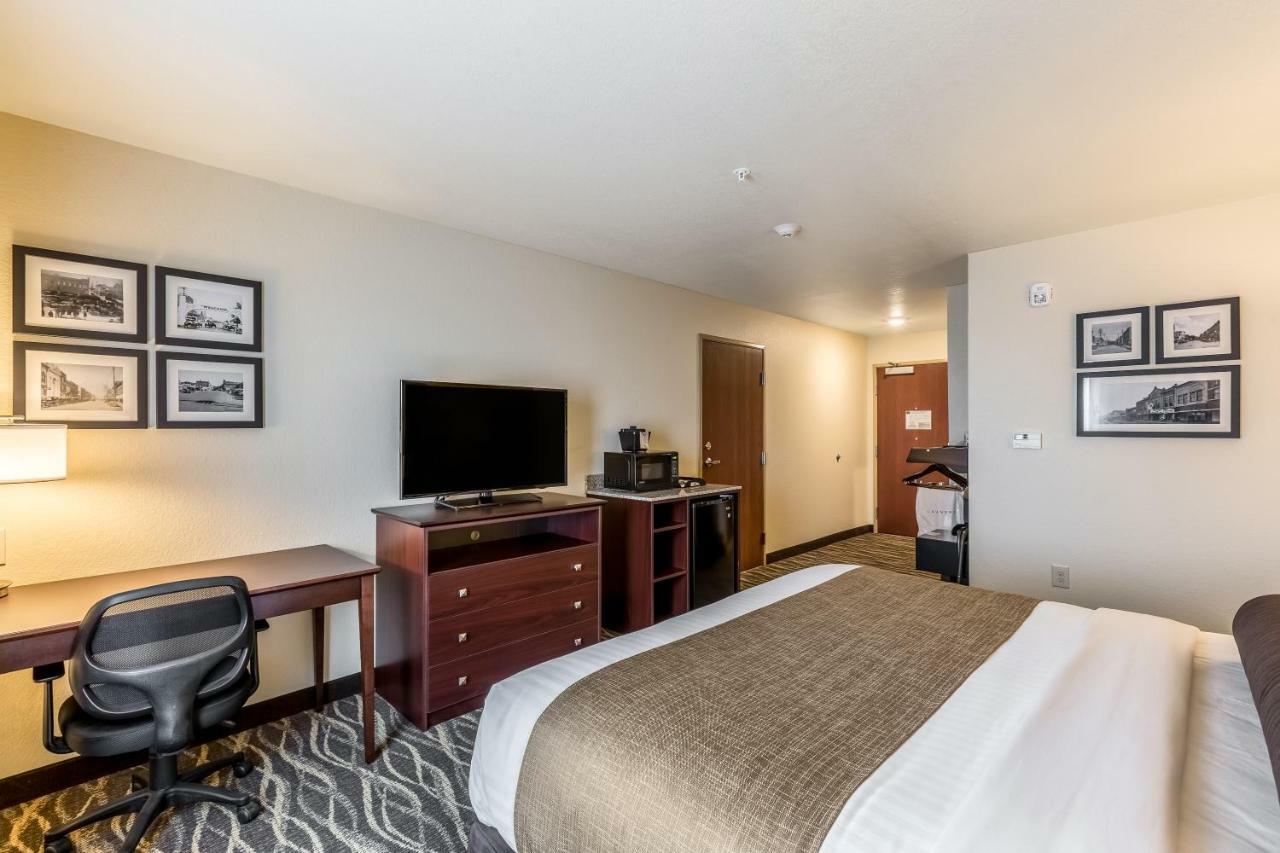 Cobblestone Hotel & Suites Hartford المظهر الخارجي الصورة