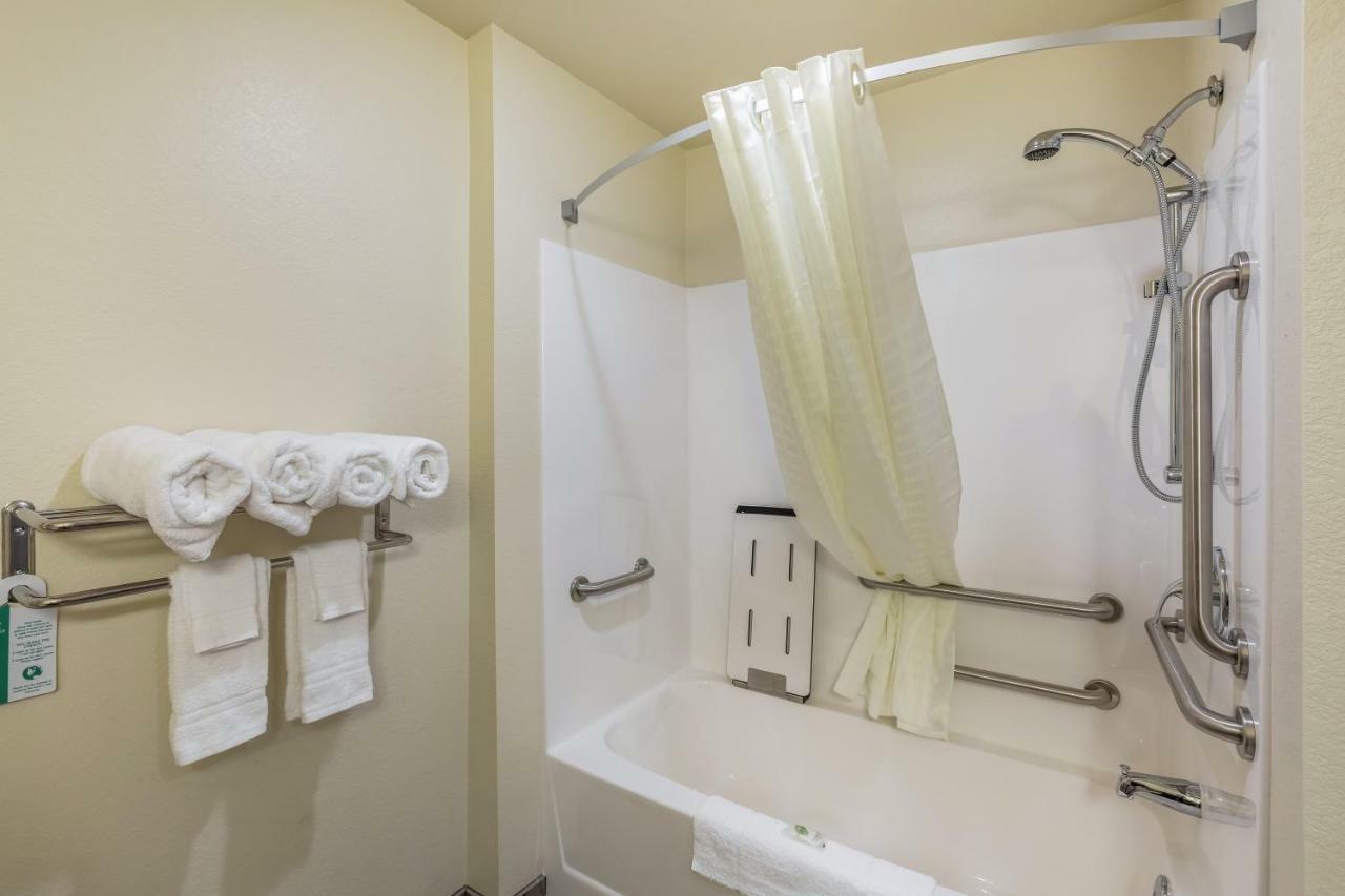 Cobblestone Hotel & Suites Hartford المظهر الخارجي الصورة